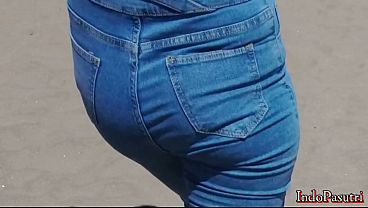 Bokep Indo Paling Hot – Nekat Cari Cewek Liar Di Pantai, Malah Dapet Bidadari Seksi Siap Digoyang
