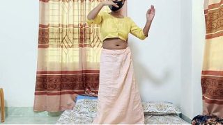 Gadis Desi Bergoyang Panas Dan Nikmati Tarian Menggoda