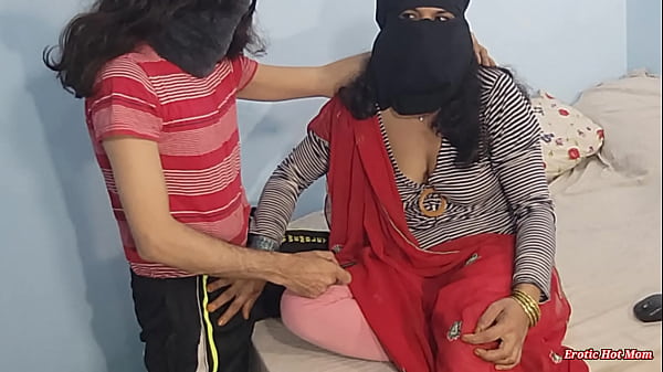 Menggoda Gadis Desi Berhijab Dengan Erangan Panas Dalam Bahasa Hindi