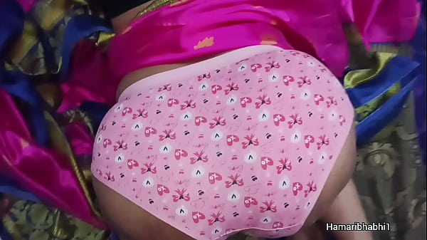 Bokep Bhabhi India Asli Lagi Ngewe Panas, Crot Di Mana-mana!