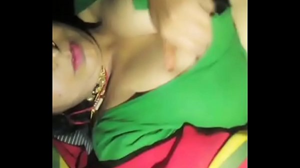 Desi Aunty Montok Nunggingin Toket Gede Sampe Meleleh