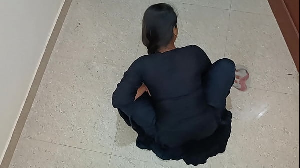 Pembantu India Seksi Menggoda Majikan Dengan Rayuan Mesra Dan Erotis Dalam Audio Hindi Yang Jelas