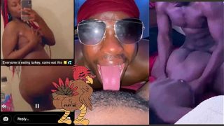 Semua Pada Makan Kalkun, Aku Malah Ngejilat Memek Basah.