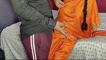 Dever Ne Desi Bhabhi Ki Chut Ki Pyaas Bujhai, Bas Or Kya Chahiye?