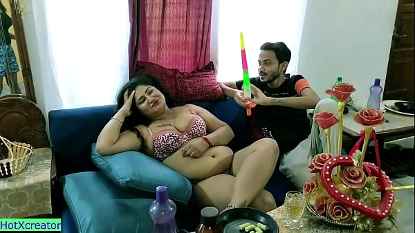 Bikin Gebyar Ultah Bhabhi India, Ngentot Brutal Sama Pacar Abg!