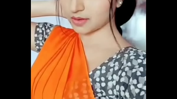 Gadis Tamil Yang Menggoda Dan Penuh Gairah
