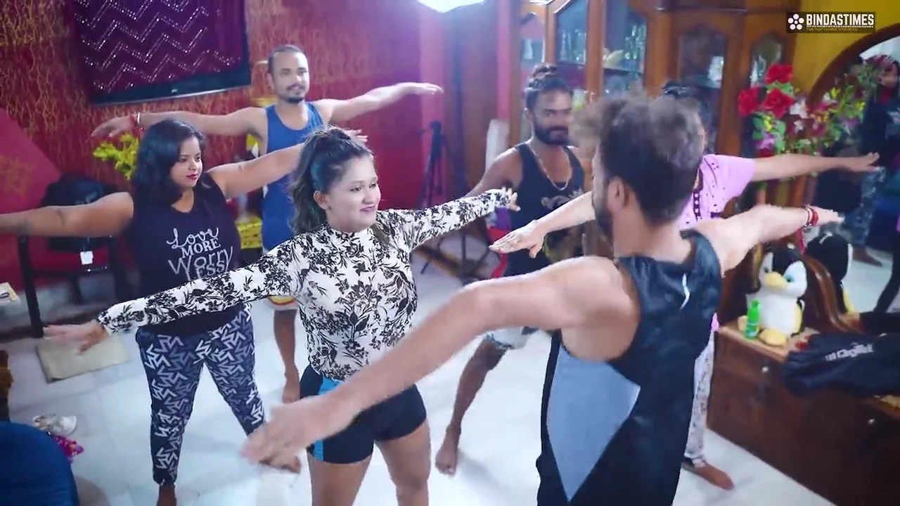 Yoga Class 2025, Gerakan Liarnya Bikin Makin Basah—nonton Video Xxx Hindi Dari Bindastimes
