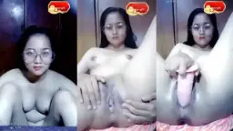 Belajar Omek Pakai Dildo Klarisa Sampai Muncrat Habis