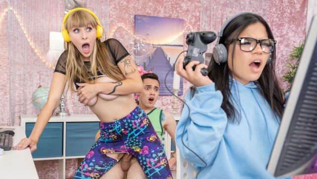 Reality Kings – Streamer Crot Ini Mulus Banget, Ngewe Sampai Tuntas!
