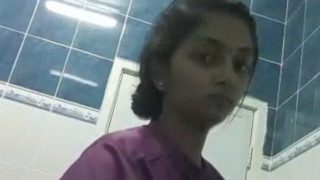 Tamil Nadu Perawat Cewek Mandi Sambil Colmek, Video Mms Telanjang Panas Banget