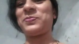Tonton Desi Self Show – Video Masturbasi Seru Bikin Hot, Aunty India Ngentot Sendiri Bikin Ngaceng!