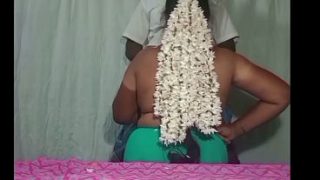 Desi Tamil Bini Rumah Tangga Lagi Ngentot Sampe Basah Kuyup