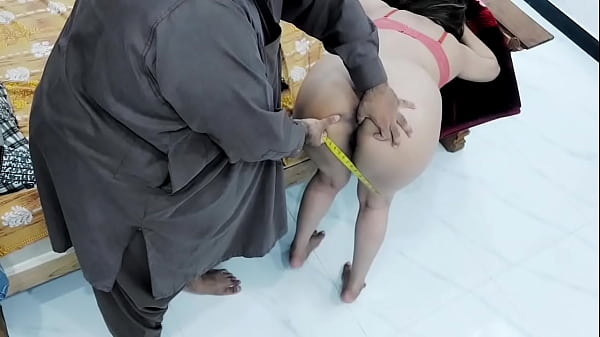 Bajingan Penjahit India Ngentot Cewek Kampung Gawar, Bokong Gede Kayak Jalang, Keras Dan Kasar Gaya Doggy, Suara Hindi Jelas, Romantis Mesum