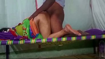 Desi Saree Aunty Doggy Style Di Kamar, Sange Banget Nunggingin Bokong Gede