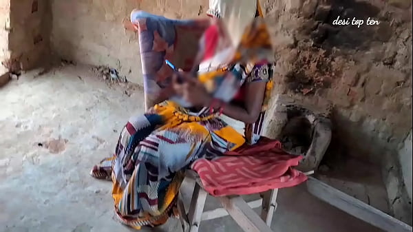 Desi Sexy Bhoji-nya Saree Dirobek Di Ranjang, Video Bokep India Paling Hot, Suara Mesum Hindi Bikin Makin Nafsu