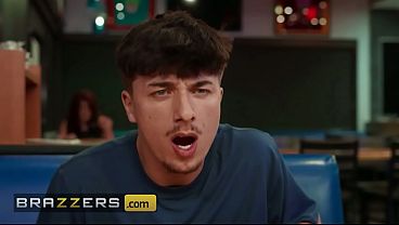 Dada Montok, Bokong Bugil & Waffle Basah Willow Ryder, Skyla Sun / Brazzers / Masukin Kode Xvpromo Di Situs Resmi Biar Dapet Diskon Birahi