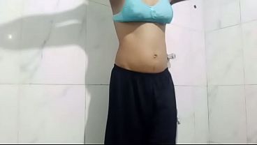 Desi Indian Cewek Tiri Kesayangan Lagi Viral, Bikin Nyesel Gak Liat!