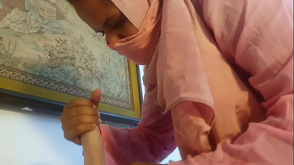 Desi Cewek Lagi Dapet Pijatan Beda Ras, Bikin Makin Basah Dan Nggak Bisa Nahan