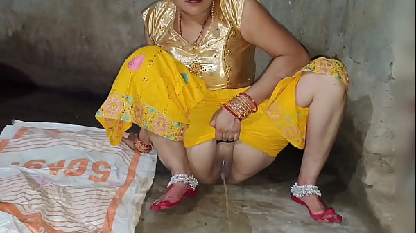 Indian Model Bhabhi Ko Dewar Ke Saath Chudte Hue, Saaf Hindi Audio Mein, Gandi Aur Sexy Awaaz.