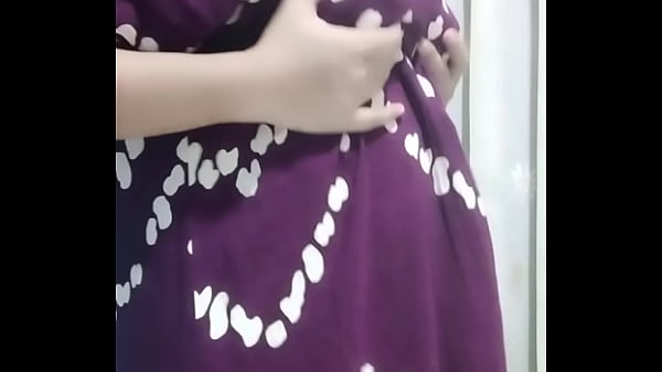 Bu Guru Hijab Sengaja Ngangkang Pamer Cip*ik Basah Sampe Ngilangin Iman