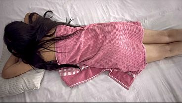 Pelayan Ngentot Memek Tante Nri Sambil Remes Pantat Gede Sange