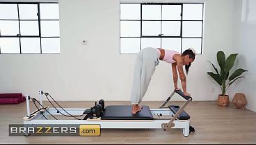 Brazzers – Ryan Reid Yang Seksi, Memek Sempitnya Digembleng Habis-habisan Dalam Sesi Fitness Keras Bareng Victor Ray Sang Kontol Gede.