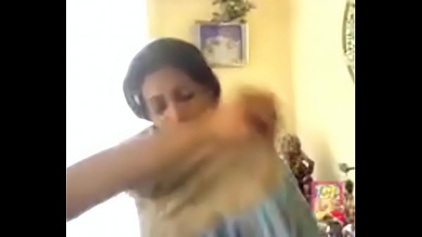 Si Desi Malu-malu Tapi Bf-nya Doyan Mainin, Pasangan Lagi Grepe-grepe Di Ranjang.
