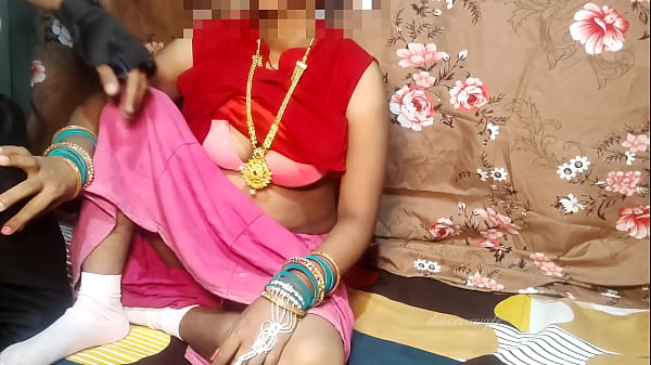 Pakaian Merah Seksi Istri Tercinta, Siap Dinikmati Malam Ini
