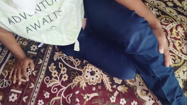 Desi Bhabhi Apne Ras Se Devar Ko Bheeg Kar Chod Diya, Chudai Ke Time Pani Nikal Diya, Hindi Hd Video Sex.