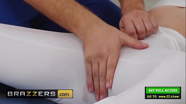 Ngentot Yoga Bareng Lacy Lennon & Keiran Lee, Sampai Muncrat Di Matras Brazzers