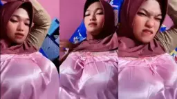 Bela Tobrut Ngentot Live Sambil Rebahan, Mulus Banget Bikin Muncrat