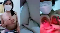 Chikaaa Vcs Bocorin Memeknya Sambil Remas-remas Toket Mangga Yang Montok Banget