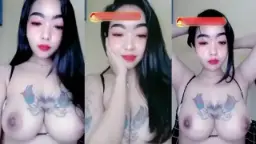 Meme Cewek Montok Nungging Sambil Nyodorkan Toket Gede Basah Kuyup.