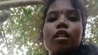 Ngemong Pacar Kampung Di Luar, Ngewe Liar Sambil Dikocok Sampai Muncrat