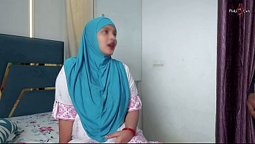 Blinkit Boy Cukur Bulu Vagina Binal Hijab Bhabhi, Lalu Ngentot Keras Sampai Meringis Kejang.