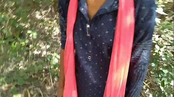 Desi Cewek Di Luar Ruangan Digenjot Pacar Sambil Gaya Doggy Yang Bikin Makin Ngegila
