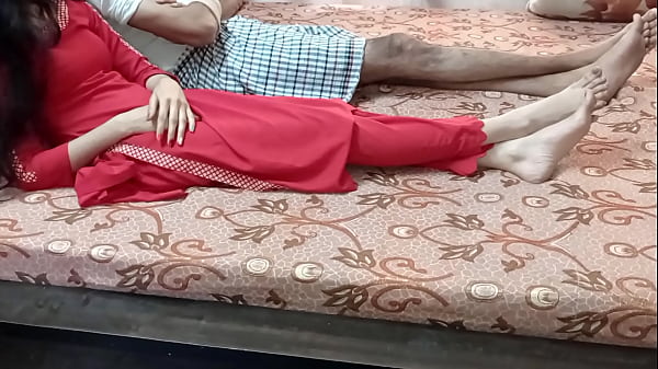 Ibu Mertua India Cantik Digembosin Kontol Besar Jiju, Main Peran Desi Sange Berat.