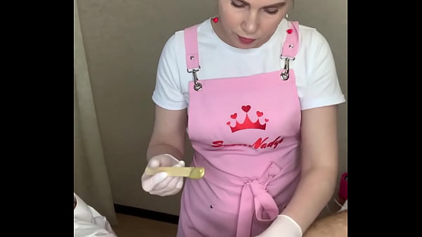 Nyepongin Kontol Mulus Bareng Sugarnadya, Simak Cara Waxing Penis Biar Lo Pada Makin Liar!