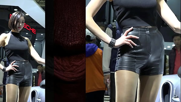 Goyang Cewek China Pakai Hotpants Kulit Bikin Makin Basah, Siap Digebukin Malam Ini