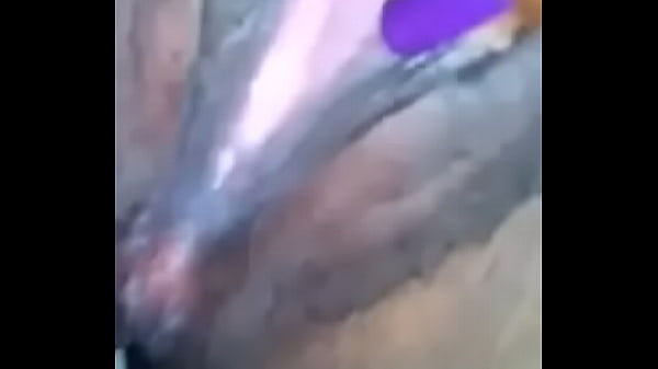 Gatal Banget Nih, Pengen Digaruk Sama Kontol India Yang Tegang Dan Basah.