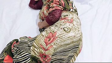 Aku Ngentot Mertuaku Sendiri, Kira-kira Itu Istriku, Bego Banget!