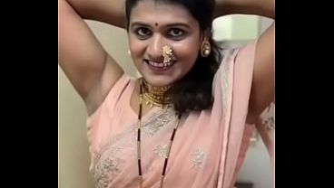 Cewek India Seksi Pamer Ketek Basah, Bikin Gregetan Pengen Jilat