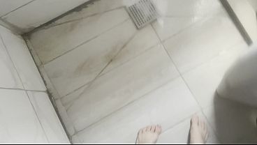 Gue Nemuin Dildo Di Kamar Ibu Tiri Arab Gue, Terus Gue Kasih Dia Cobain Kontol Asli Yang Beneran Ngejus.