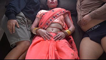 Ibu Tiri India Sendirian, Ngajarin Anak Tiri Soal Nafsu, Adegan Panas Bikin Mabok Kepayang, Desi Xxx Bikin Merem Melek.