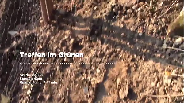 Turki Jerman Cewek, Kaki Bau Bikin Ngaceng, Siap Dijilat Sampai Puas.