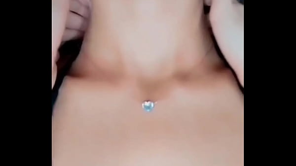 Novinha Lagi Live, Crot Di Depan Kamera, Goyang-goyang Basah Sambil Ngeluarin Suara Nafas Berat.