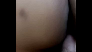 سكس عربى نار 🔥 جديد، نيك جامد مع شرموطة طيزها ضخمة تركب زب عشيقها السعودي وتمصّه بشراهة