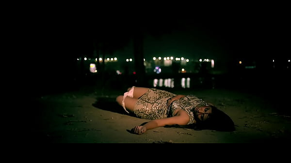 Bintang Film India Yang Bikin Ngiler, Siap Bikin Lo Tegang Sama Goyangannya Yang Bikin Mabuk Kepayang.