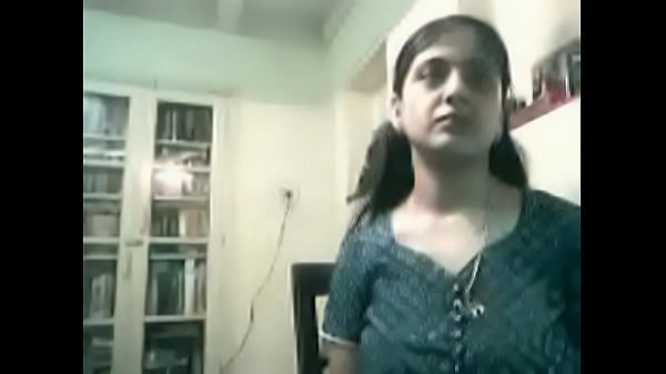 Desi Ibu Hamil Ngentot Di Depan Webcam, Muncratin Kontol Basah Kena Perut Gede